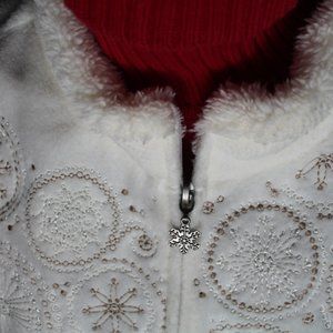 Croft & Barrow winter white vest snowflakes EUC